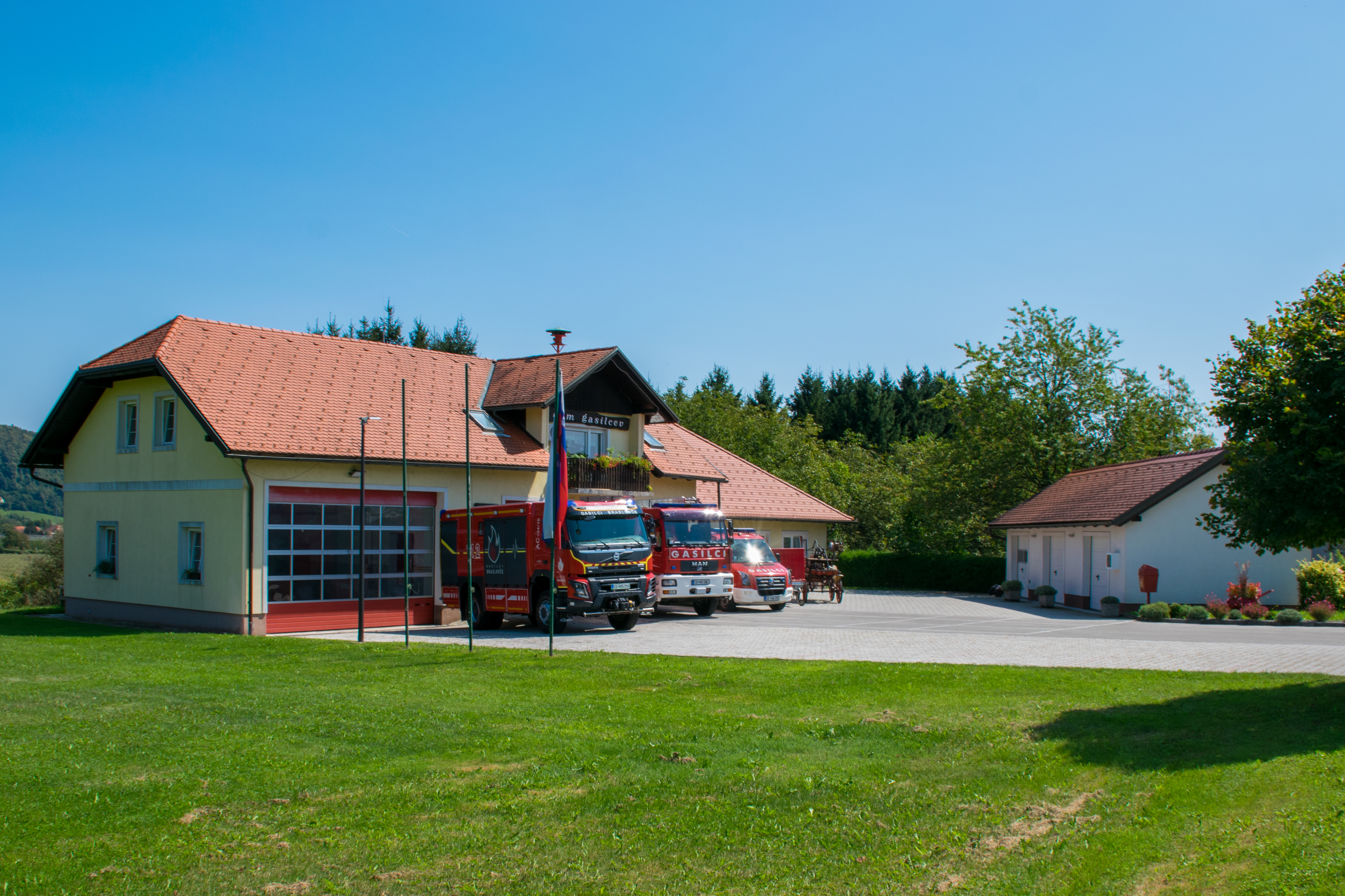 gasilski dom (2).jpg